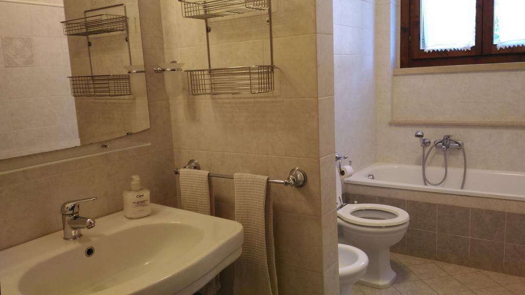 Villa San Nicola B&B Follonica Ruang foto