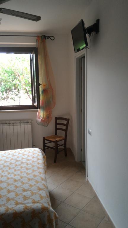 Villa San Nicola B&B Follonica Ruang foto